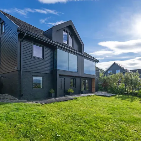 Διαμέρισμα Spacious Arctic Near Tromsos Sights