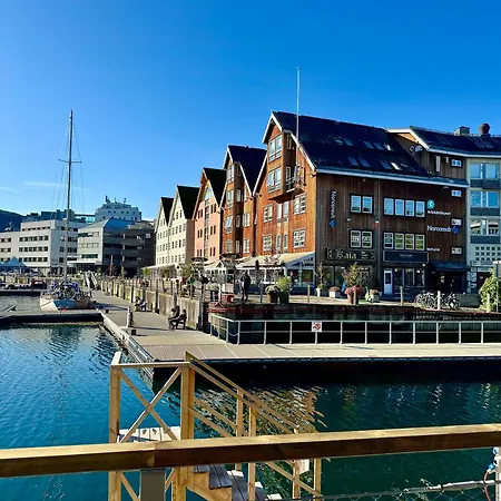 Apartment Spacious Arctic Near Tromsos Sights *